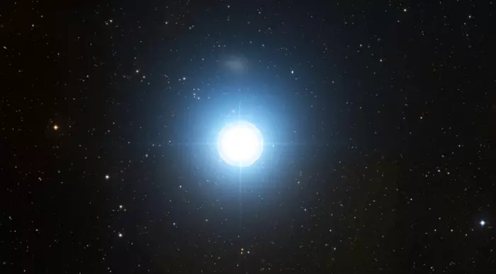 regulus star,alpha leonis,brightest star in leo