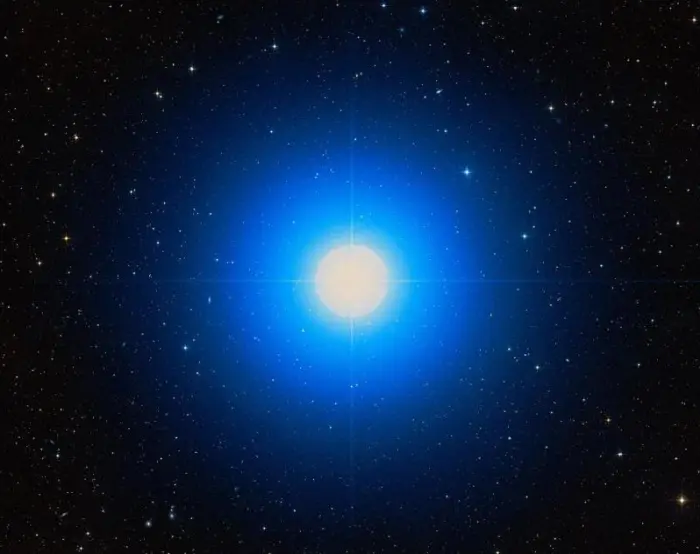 spica star,alpha virginis,brightest star in virgo