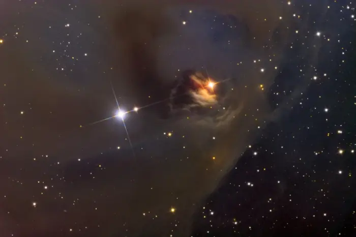 t tauri star,t tauri nebula,hind's variable nebula,ngc1555